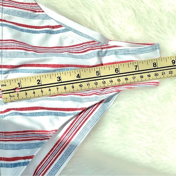 ROXY 2 Piece Bathing Suit Top Tee Bikini Bottom UPF 50+ Fabric Junior's Medium - Picture 8 of 16